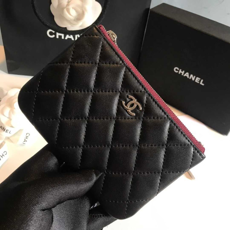 Ch*el lambskin wallet black