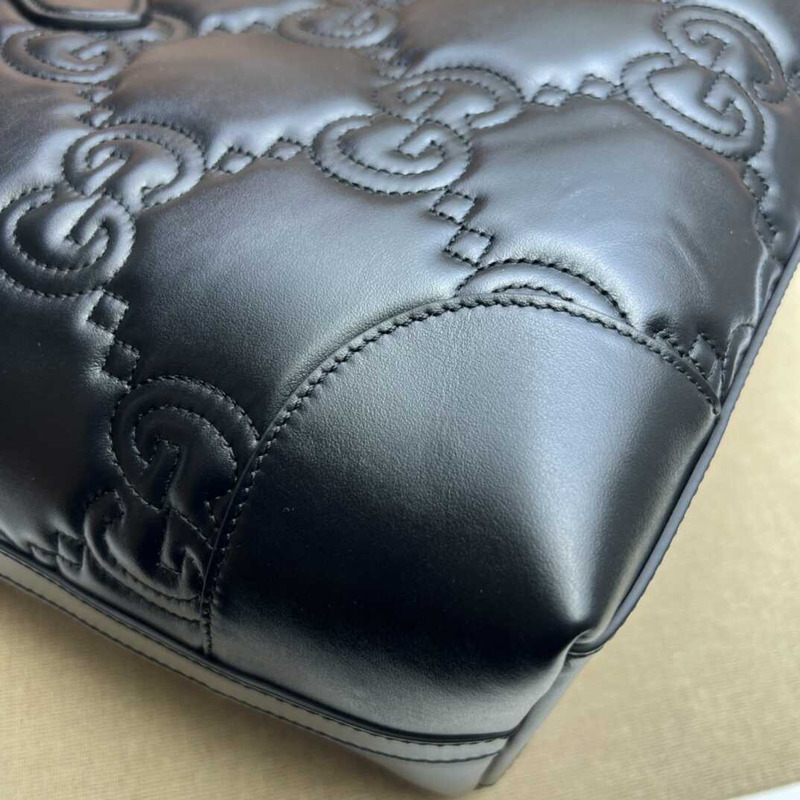G*u*i matelasse tote black bag