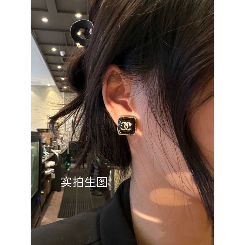 Ch*el enamel strass cc earrings black