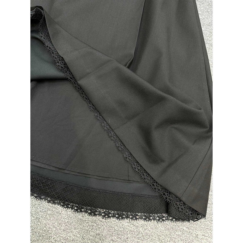 D*or short-sleeve shirt and skirt black