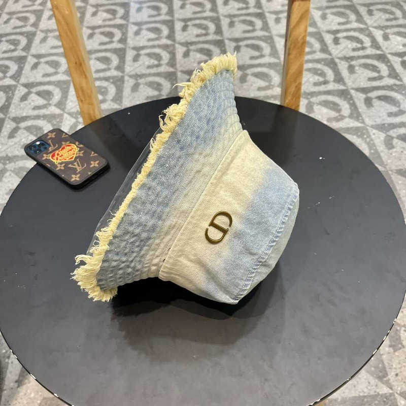 D*or logo bucket hat in blue