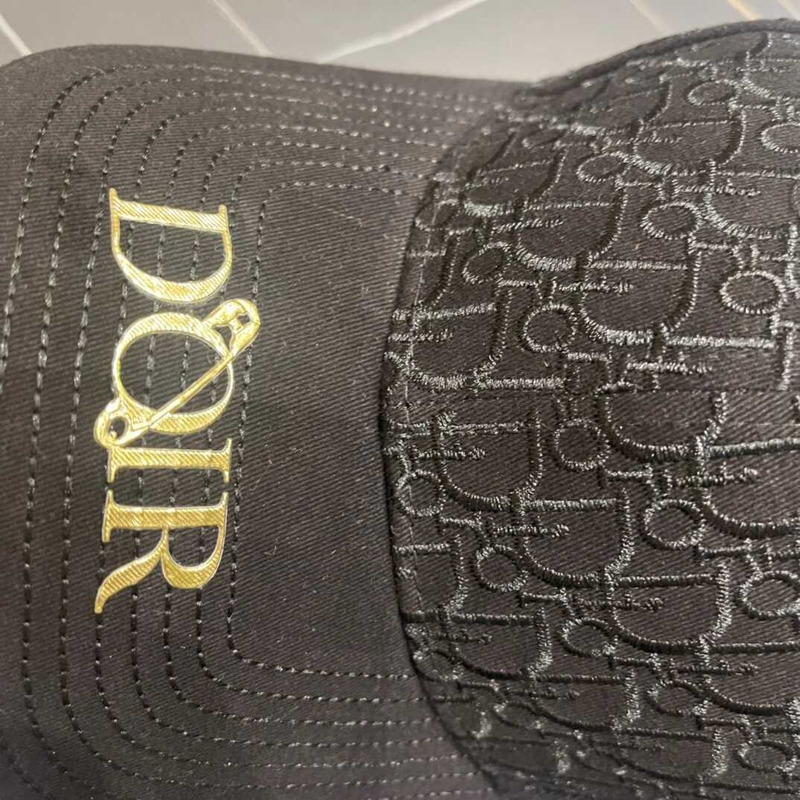 D*or oblique print cap in black