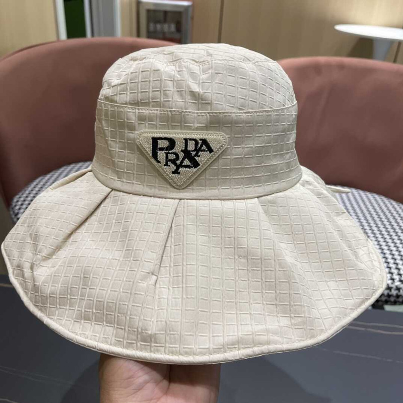 Pra*a wide bucket hat cream