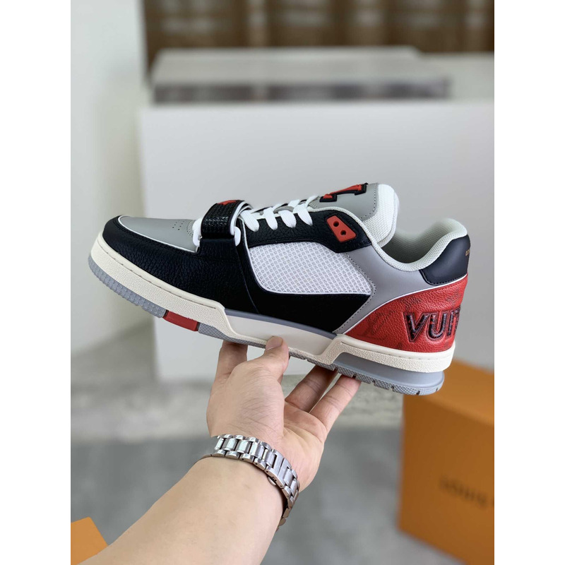 l**is V*t*n lv trainer red grey black