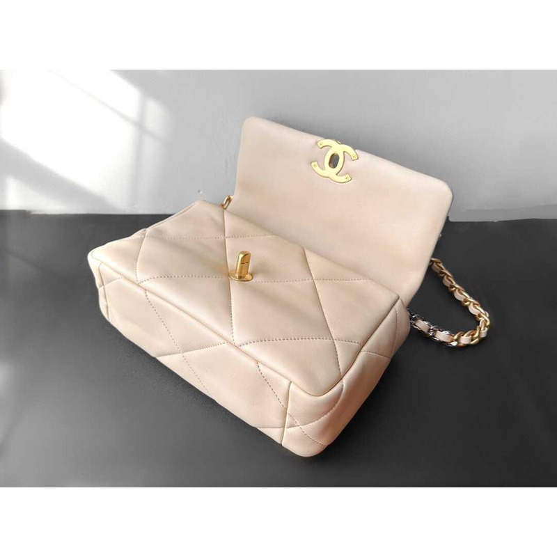 Ch*el 19 handbag lambskin beige
