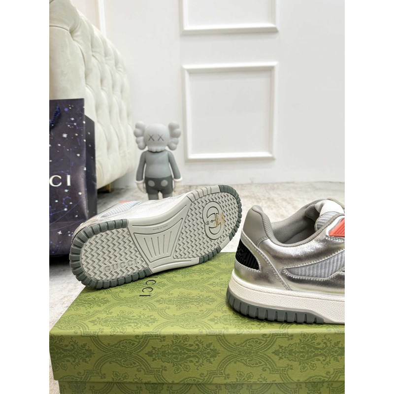 G*u*i interlocking g sneaker with leather silver