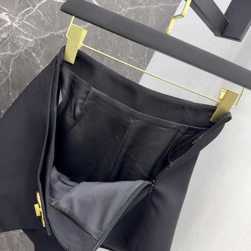 Valentino Crepe Couture Short Skirt Black