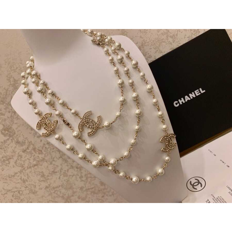 Ch*el pearl necklace double length with interlocking c logo light gold