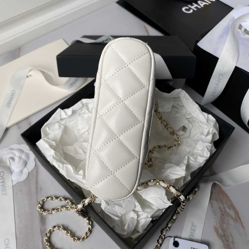Ch*el classic chain caviar evening bag white