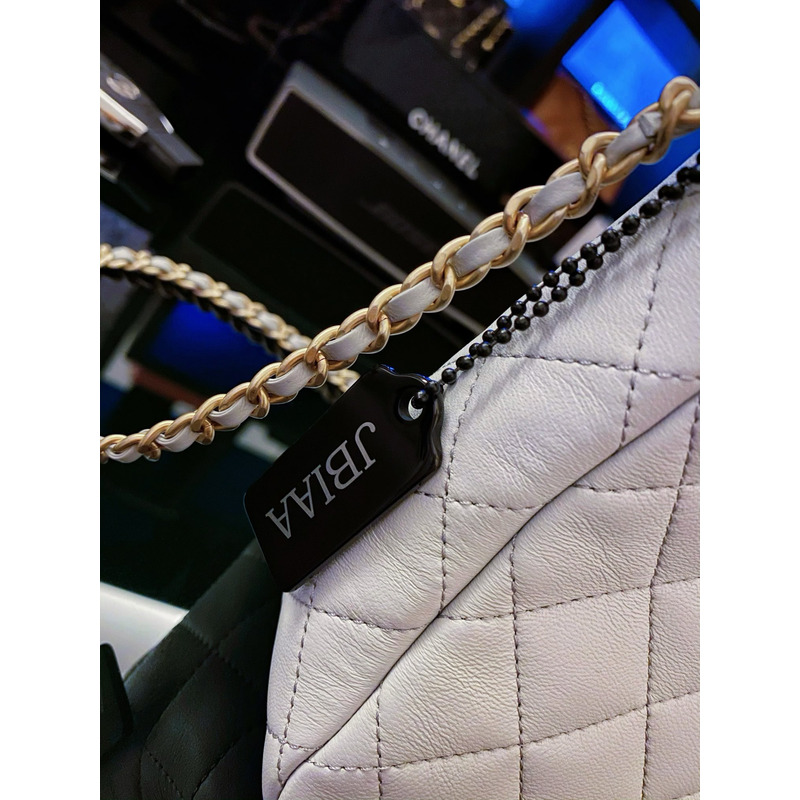 Ch*el 2022 quilted cc hobo sohoulder bag white