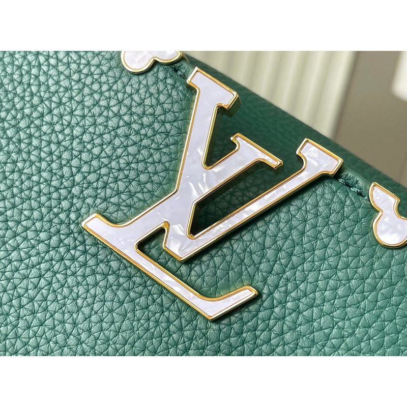 l**is V*t*n capucines mini green bag
