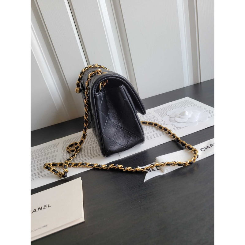 Ch*el flap bag gold-tone lambskin in black