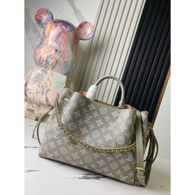 l**is V*t*n mahina spearmint cowhide leather tote bag