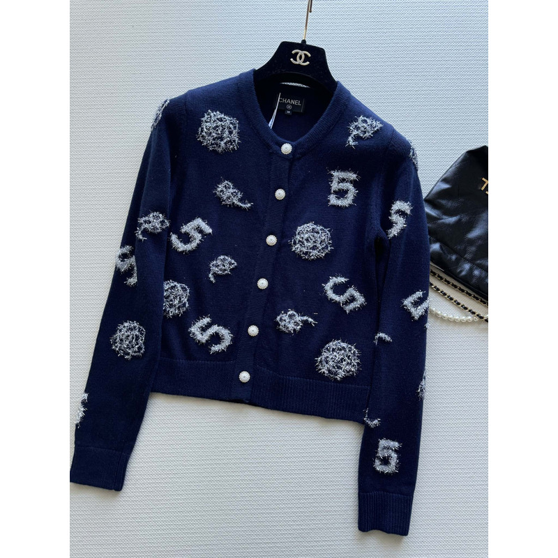 Ch*el camellia cardigan in dark blue