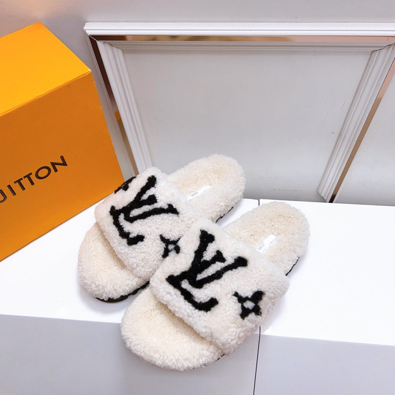 l**is V*t*n paseo flat comfort mules white