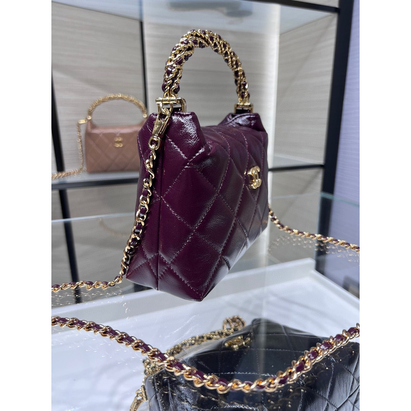 Ch*el clutch with chain shiny lambskin & gold-tone metal violet