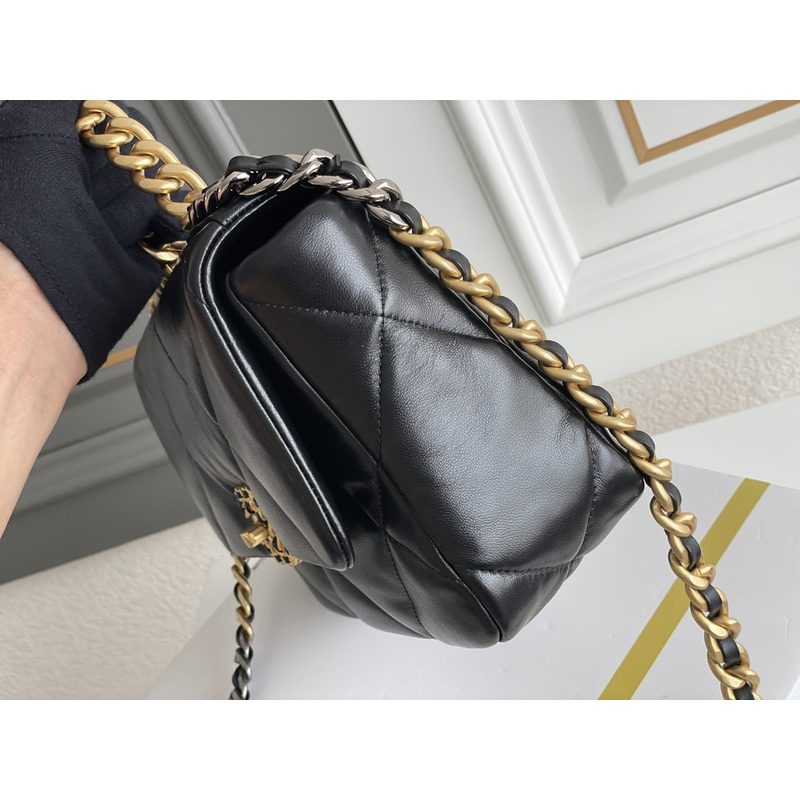 Ch*el 19 handbag shiny lambskin gold-tone black