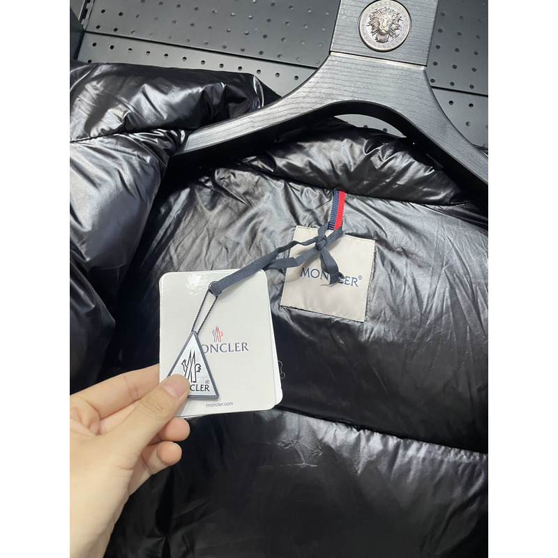 Moncler Montbeliard Down Jacket Black