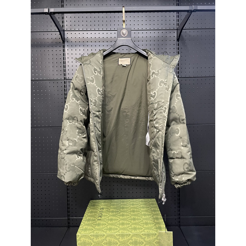 G*u*i jumbo canvas down jacket green
