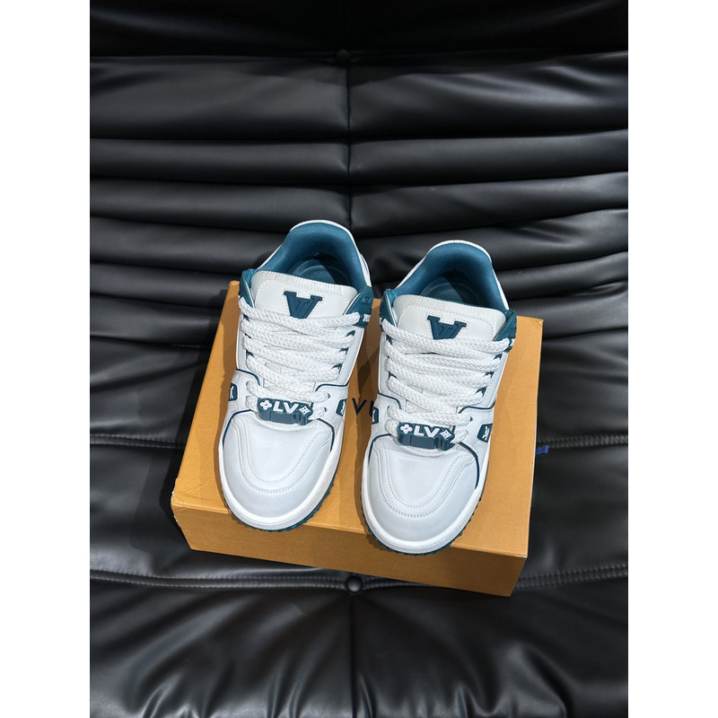 l**is V*t*n lv trainer maxi green and white