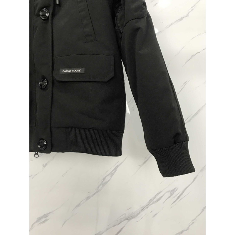 Can*a Go*e chilliwack bomber black