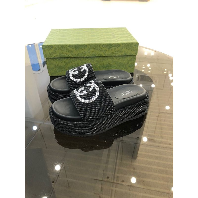 g*u*i double g Di*m*nd shinny platform black