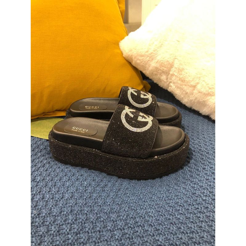 g*u*i double g Di*m*nd shinny platform black