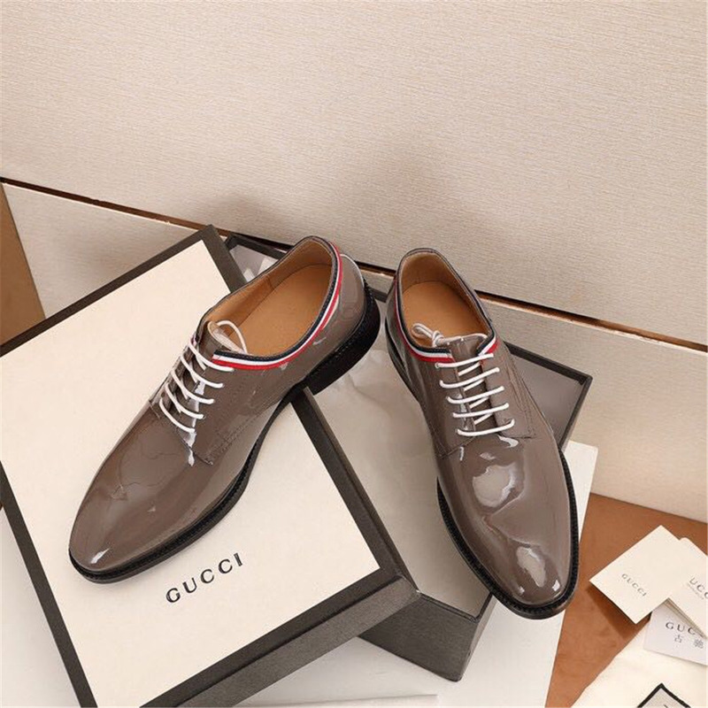 G*u*i leather shoes