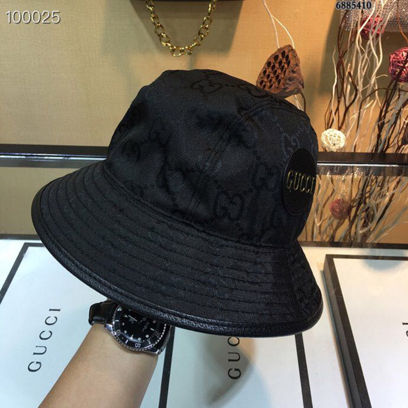 G*u*i x off-white the grid fedora