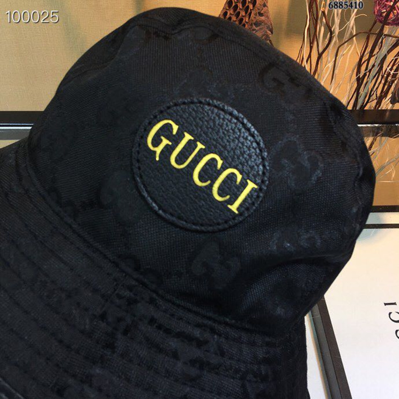 G*u*i x off-white the grid fedora
