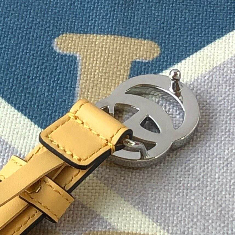 G*u*i yellow leather belt