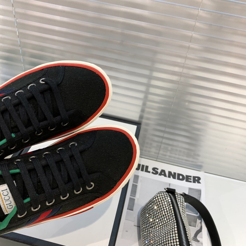 G*u*i tennis 1977 sneaker