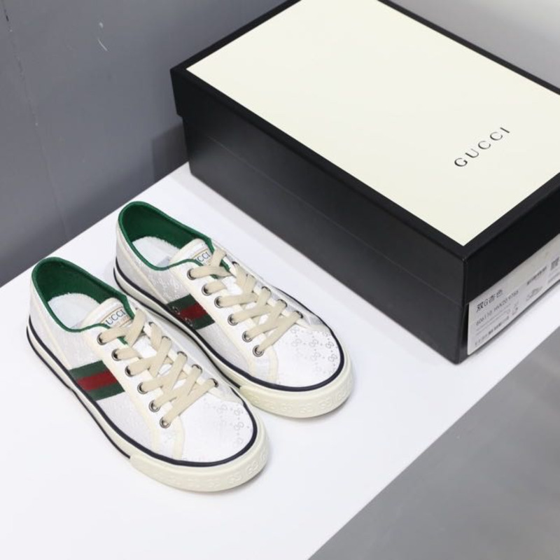 G*u*i tennis 1977 sneaker