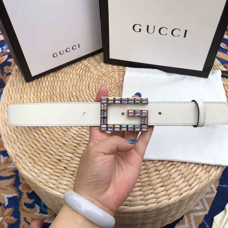 leather belt with square G*u*i buckle in white