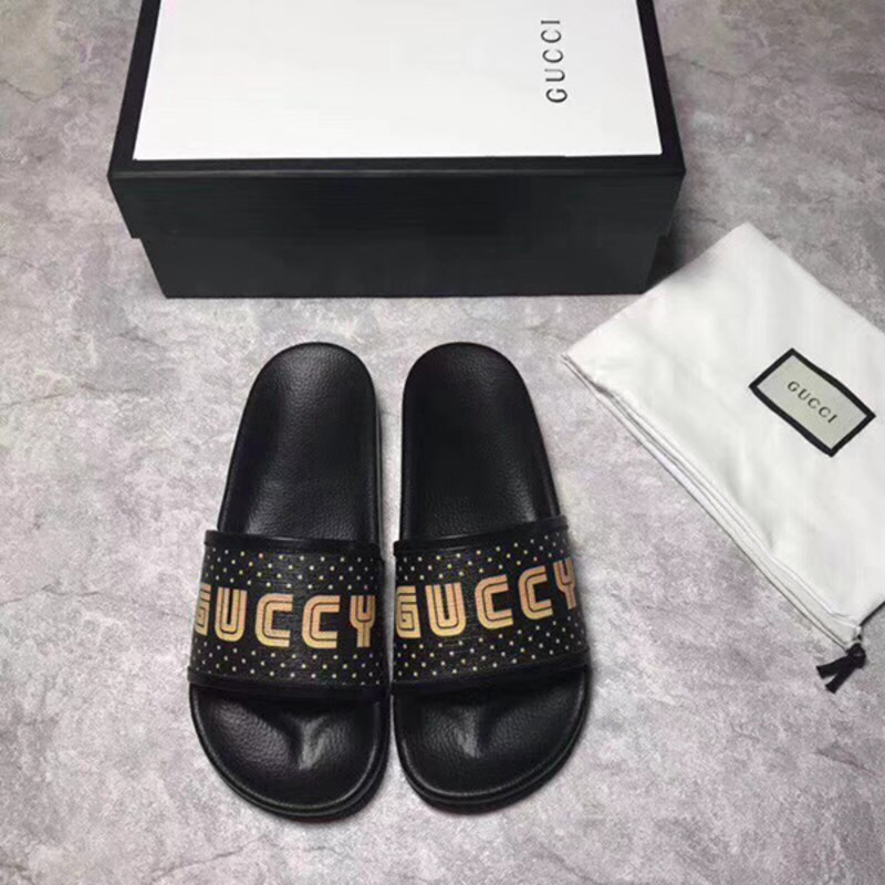 g*u*i pursuit G*u*iy star print slides