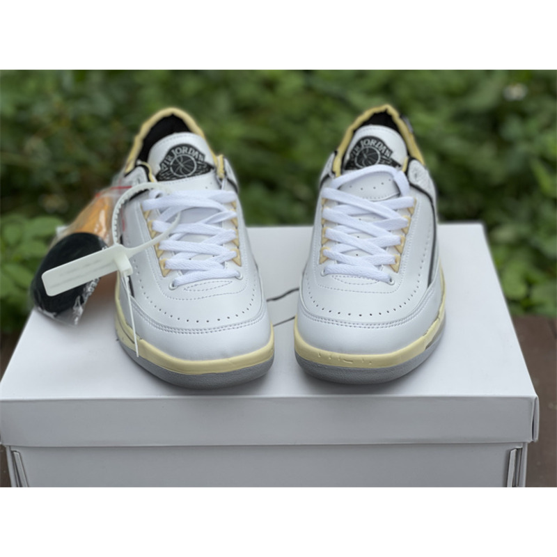OFF White x Air Jordan 2 Low DJ4375 101 Sneakers Men