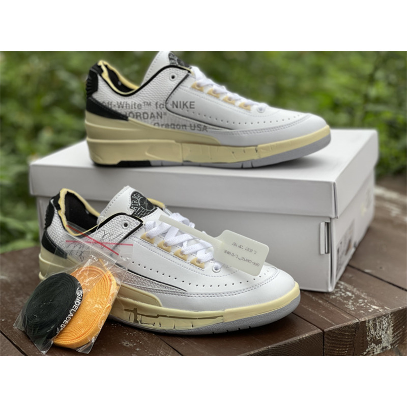OFF White x Air Jordan 2 Low DJ4375 101 Sneakers Men