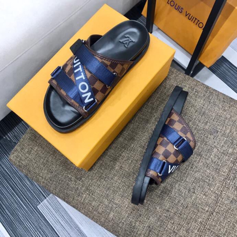 l**is V*t*n monogram sandals