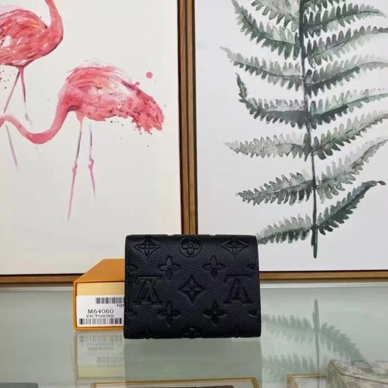 l**is V*t*n black victorine wallet