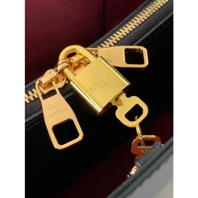 l**is V*t*n montaigne bb handbag