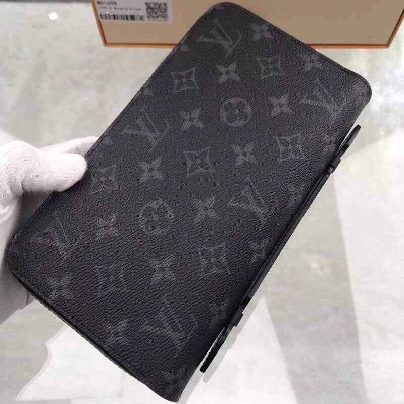 l**is V*t*n zippy wallet