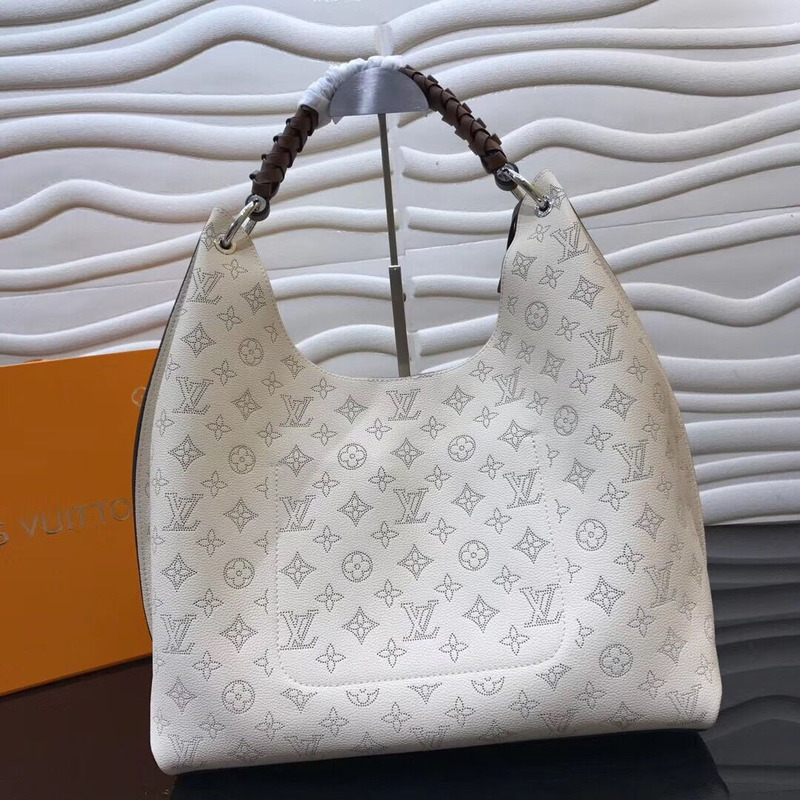 l**is V*t*n babylone chain bb handbag