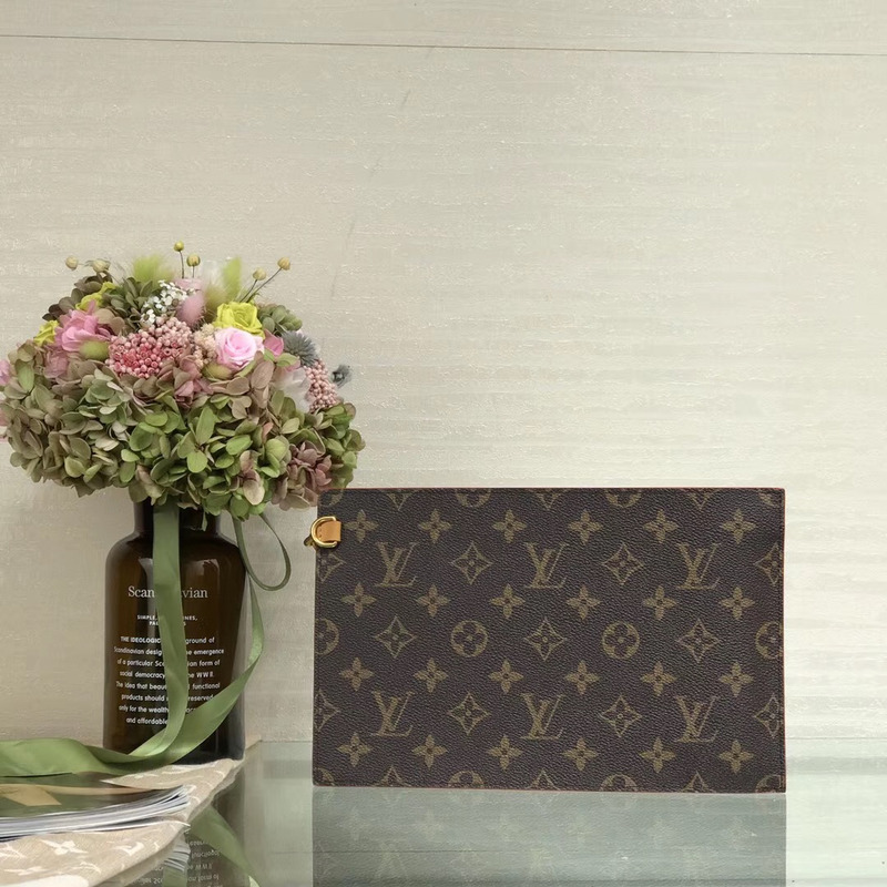 l**is V*t*n monogram handbag
