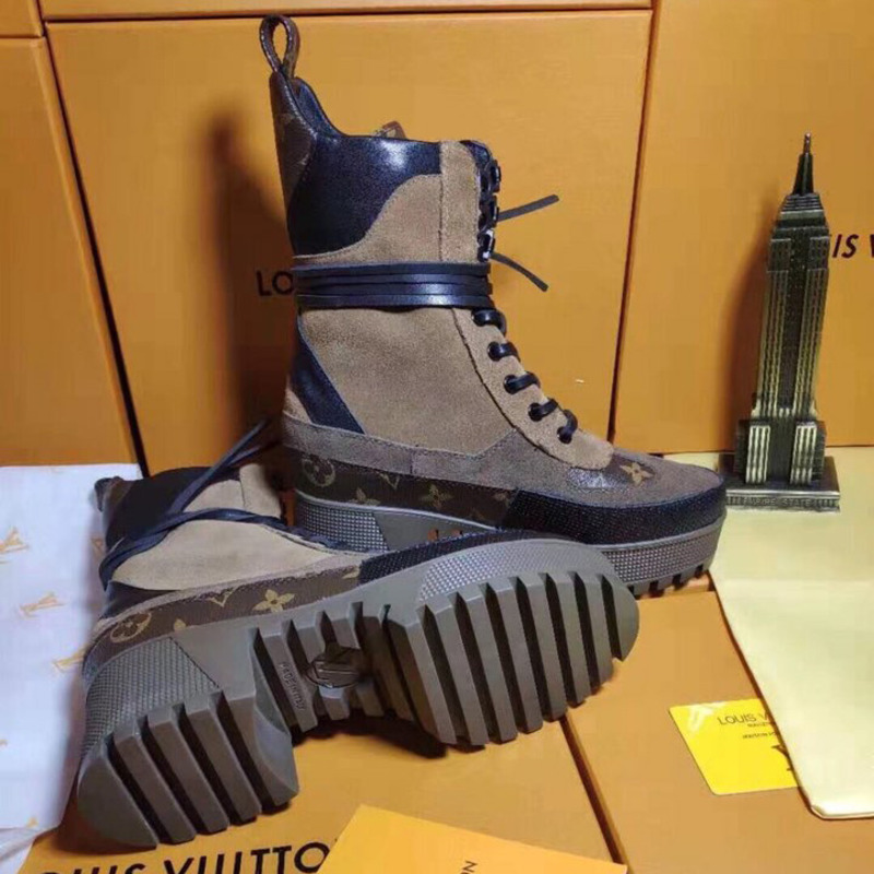 l**is V*t*n laureate platform desert boot