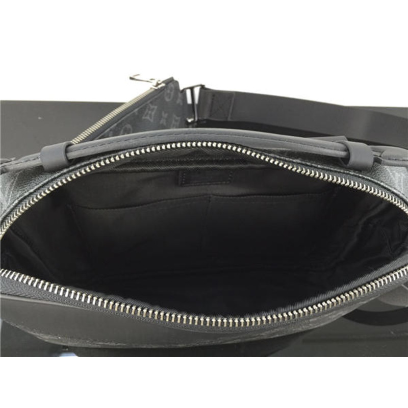 l**is V*t*n black monogram bumbag explorer