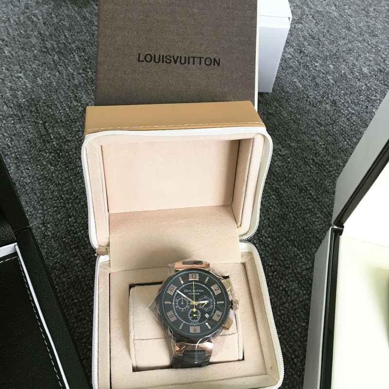 l**is V*t*n watch