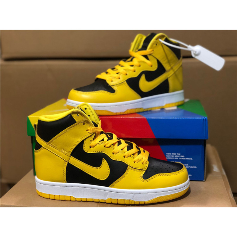 Nike Dunk High SP CZ8149 002 Sneakers Men Women